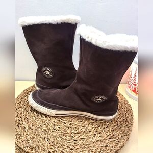 Converse boots fuzzy